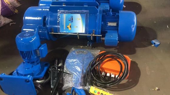 6m Lifting Height Wire Rope Electric Winch Hoist Stepless Control